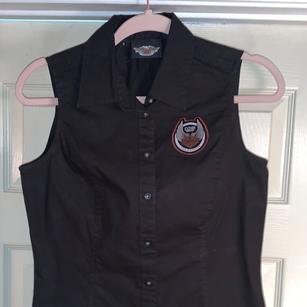 Small 105 Anniversary Black Sleeveless Button Up Harley Davidson Some Stretch